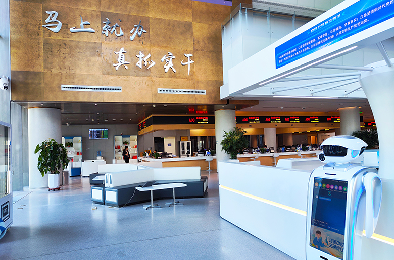 1733798300806531.jpg 官网封面6.jpg